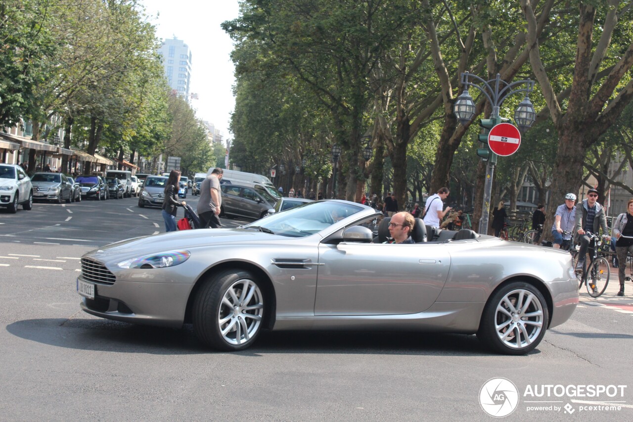 Aston Martin DB9 Volante 2010