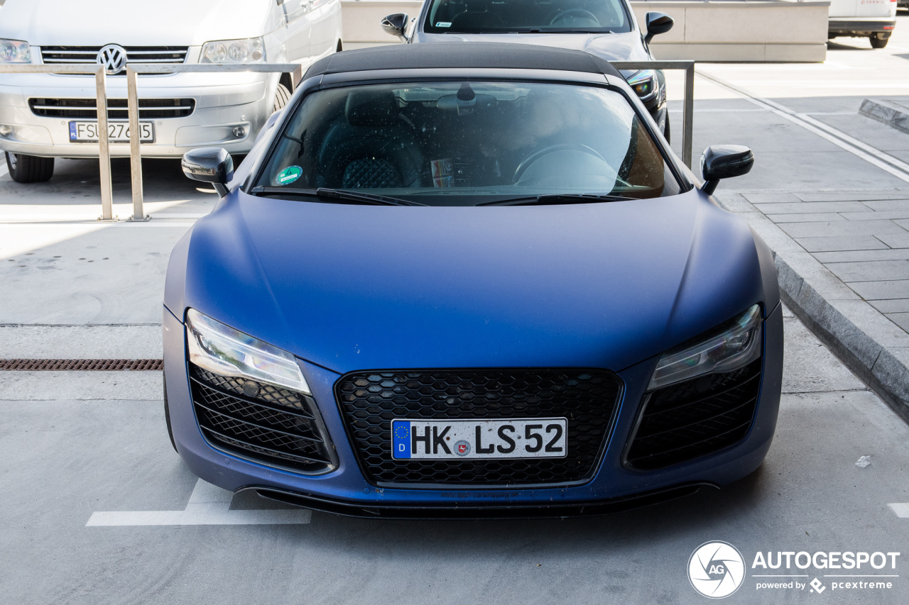 Audi R8 V10 Spyder 2013