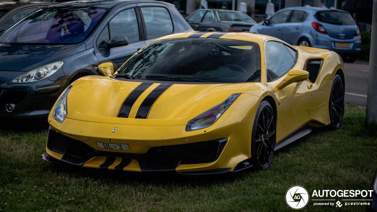 Ferrari 488 Pista