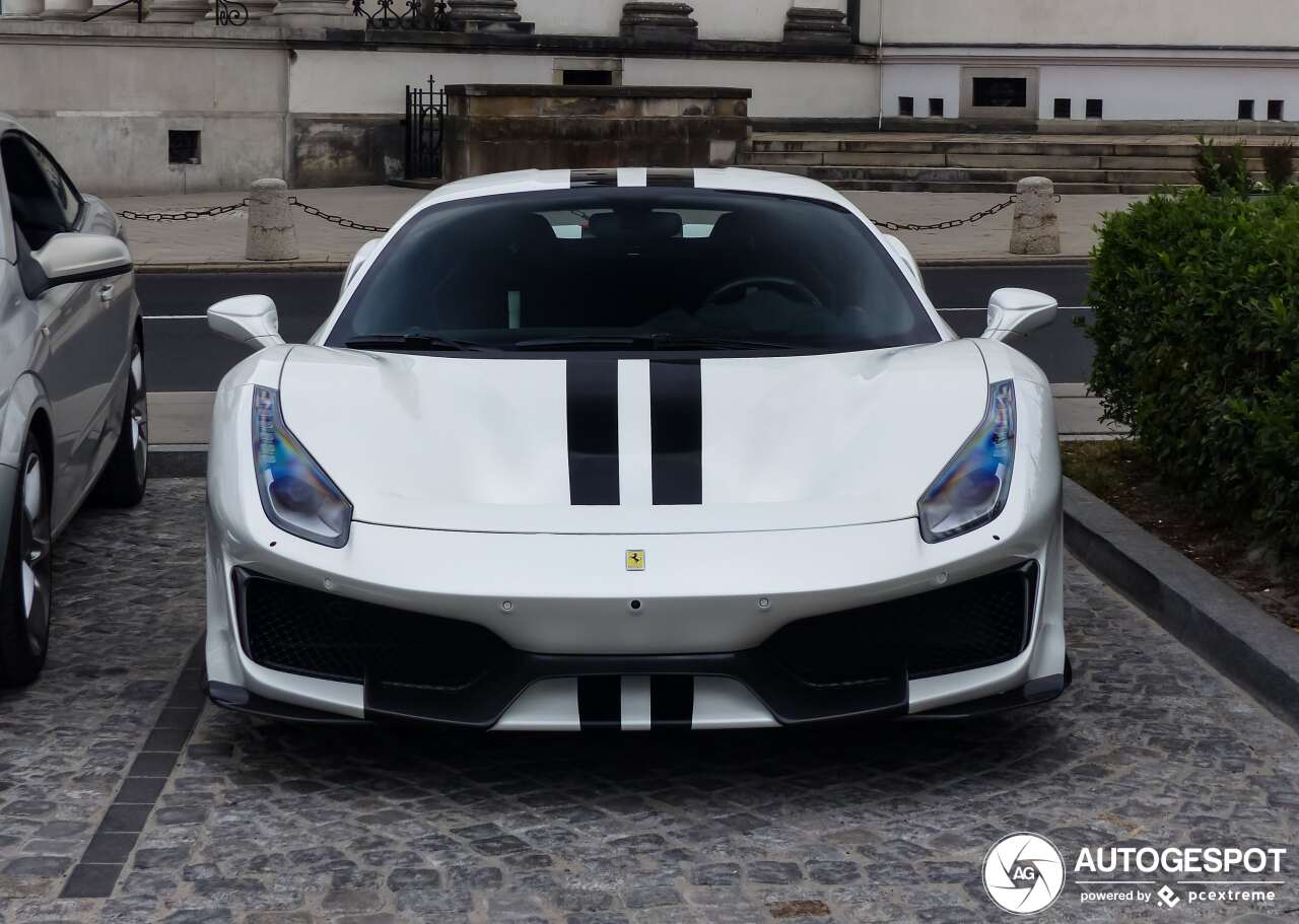 Ferrari 488 Pista