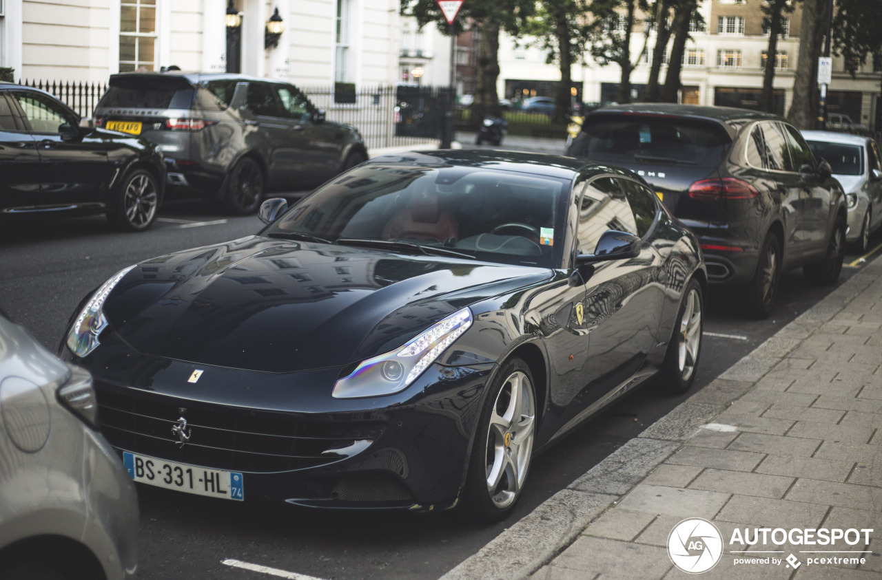 Ferrari FF