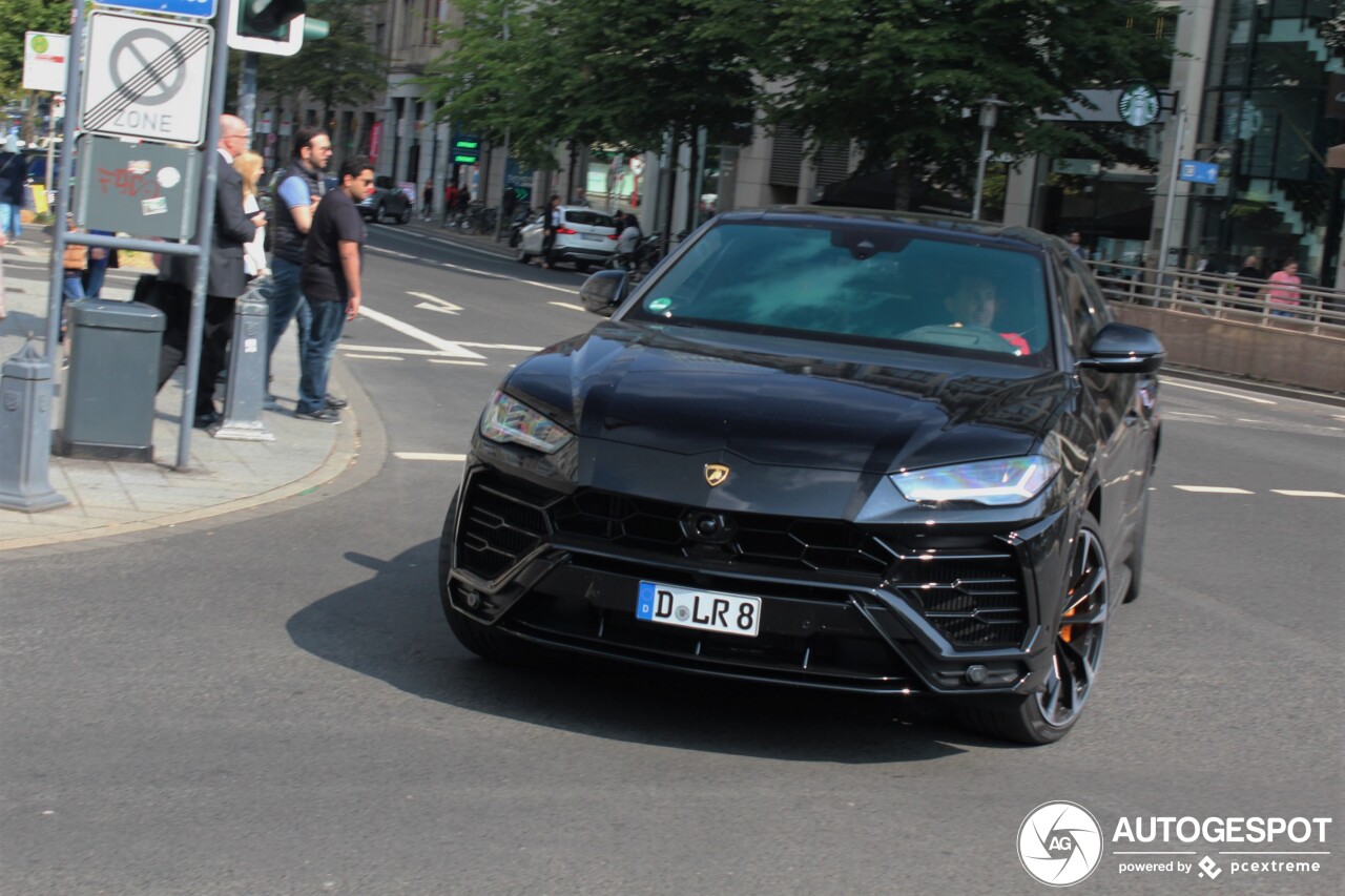 Lamborghini Urus