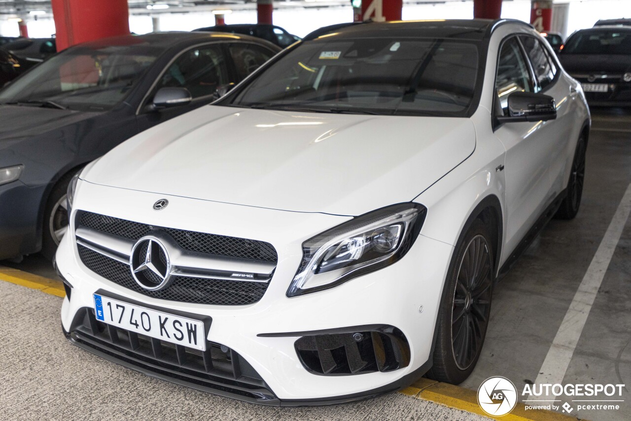 Mercedes-AMG GLA 45 X156 2017