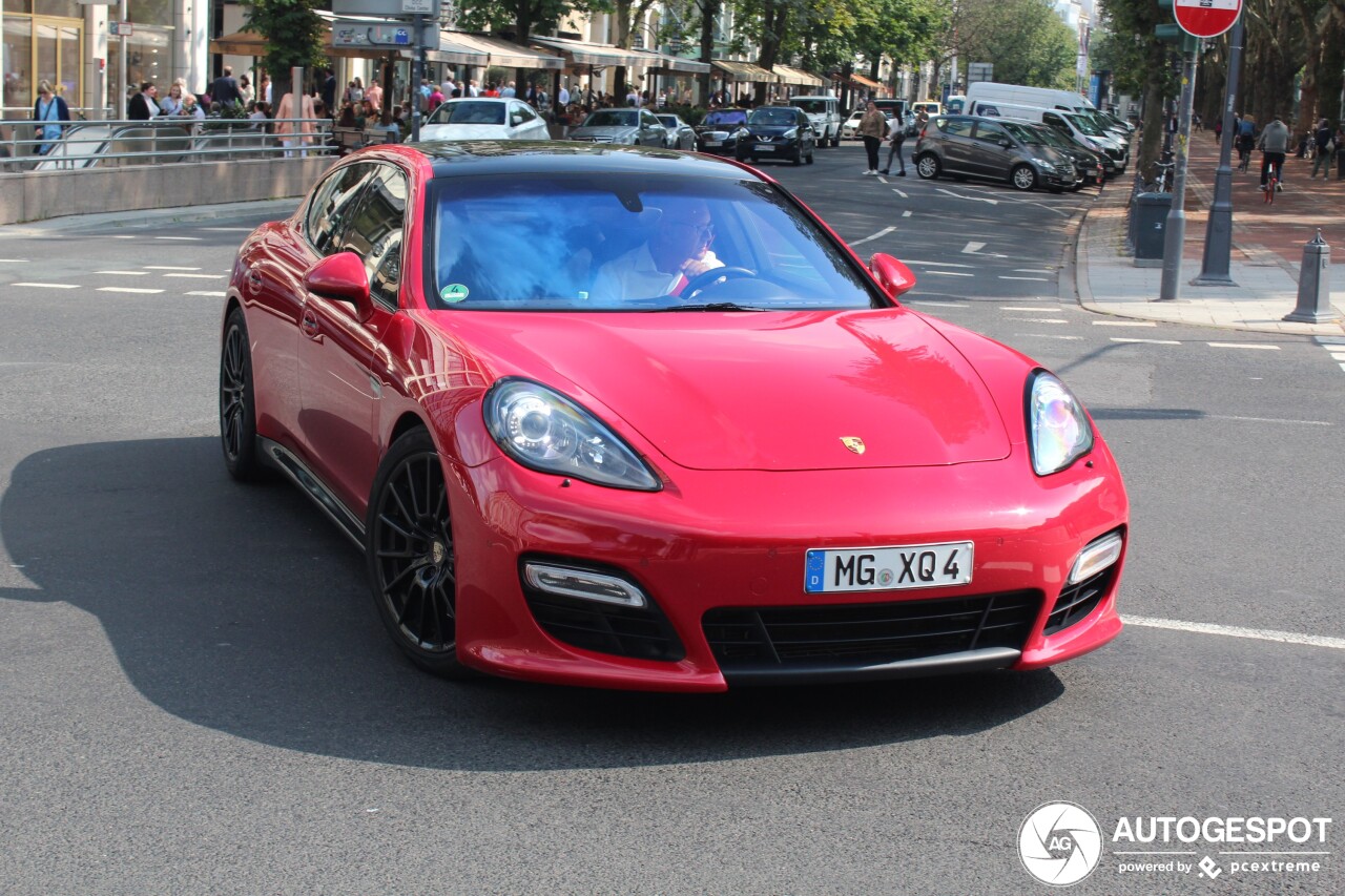 Porsche 970 Panamera GTS MkI