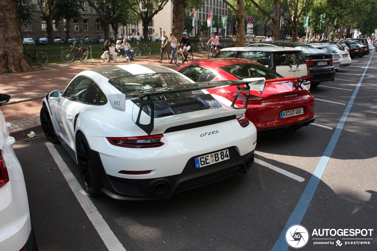 Porsche 981 Cayman GT4