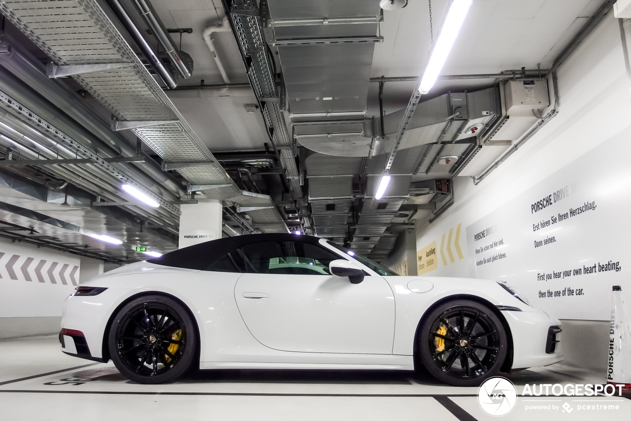 Porsche 992 Carrera S Cabriolet