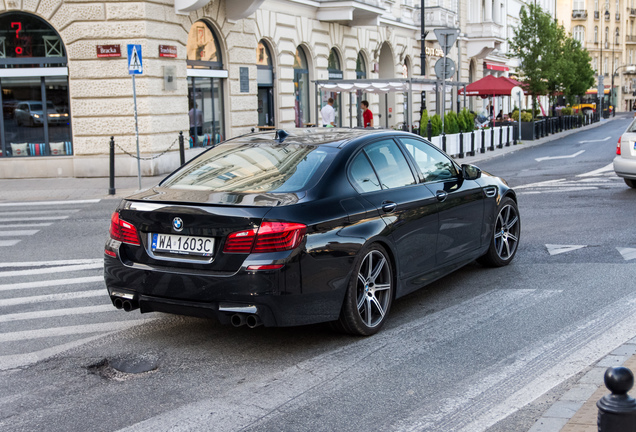 BMW M5 F10 2014