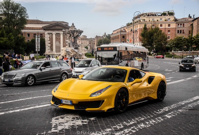 Ferrari 488 Pista