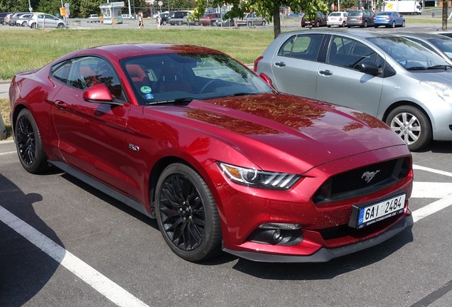 Ford Mustang GT 2015