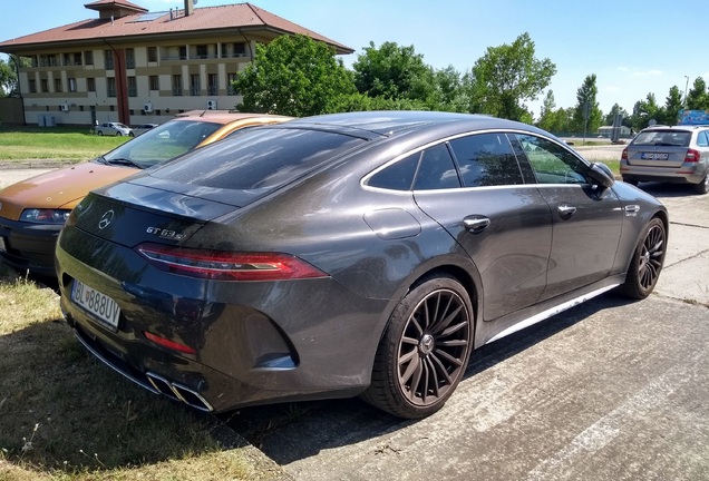 Mercedes-AMG GT 63 S X290