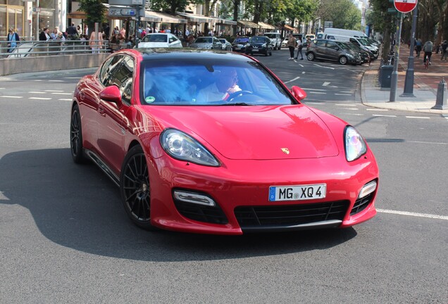 Porsche 970 Panamera GTS MkI