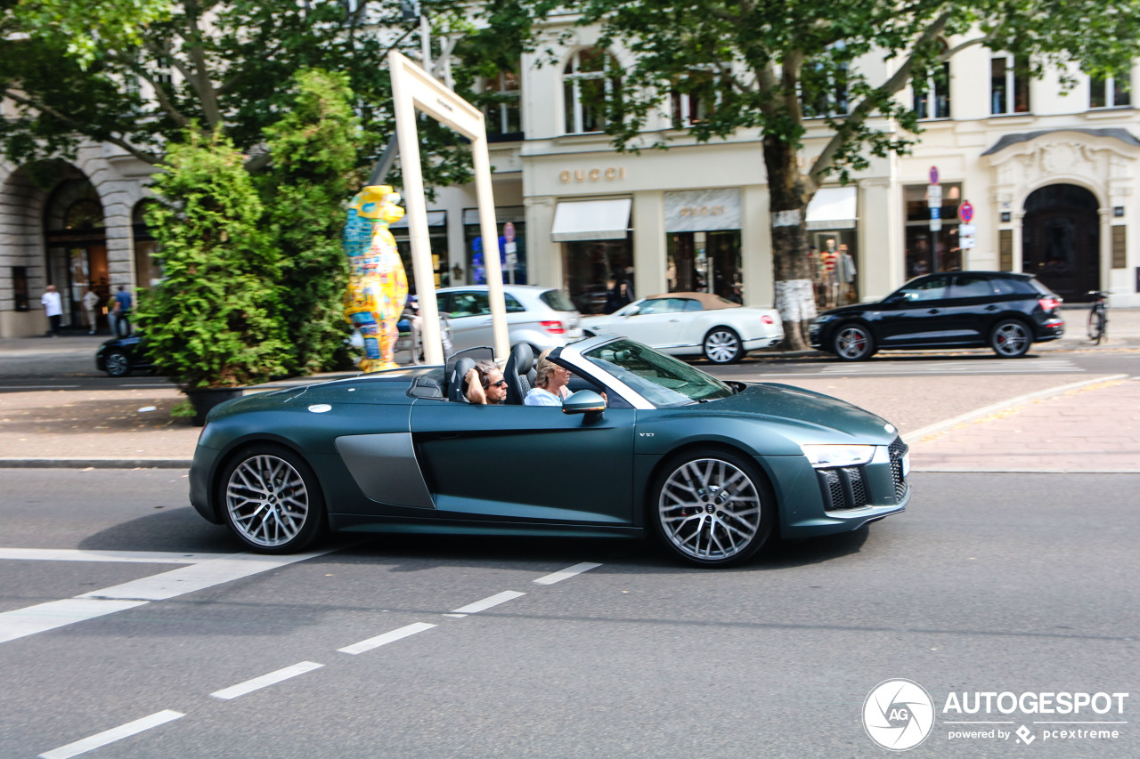 Audi R8 V10 Spyder 2016