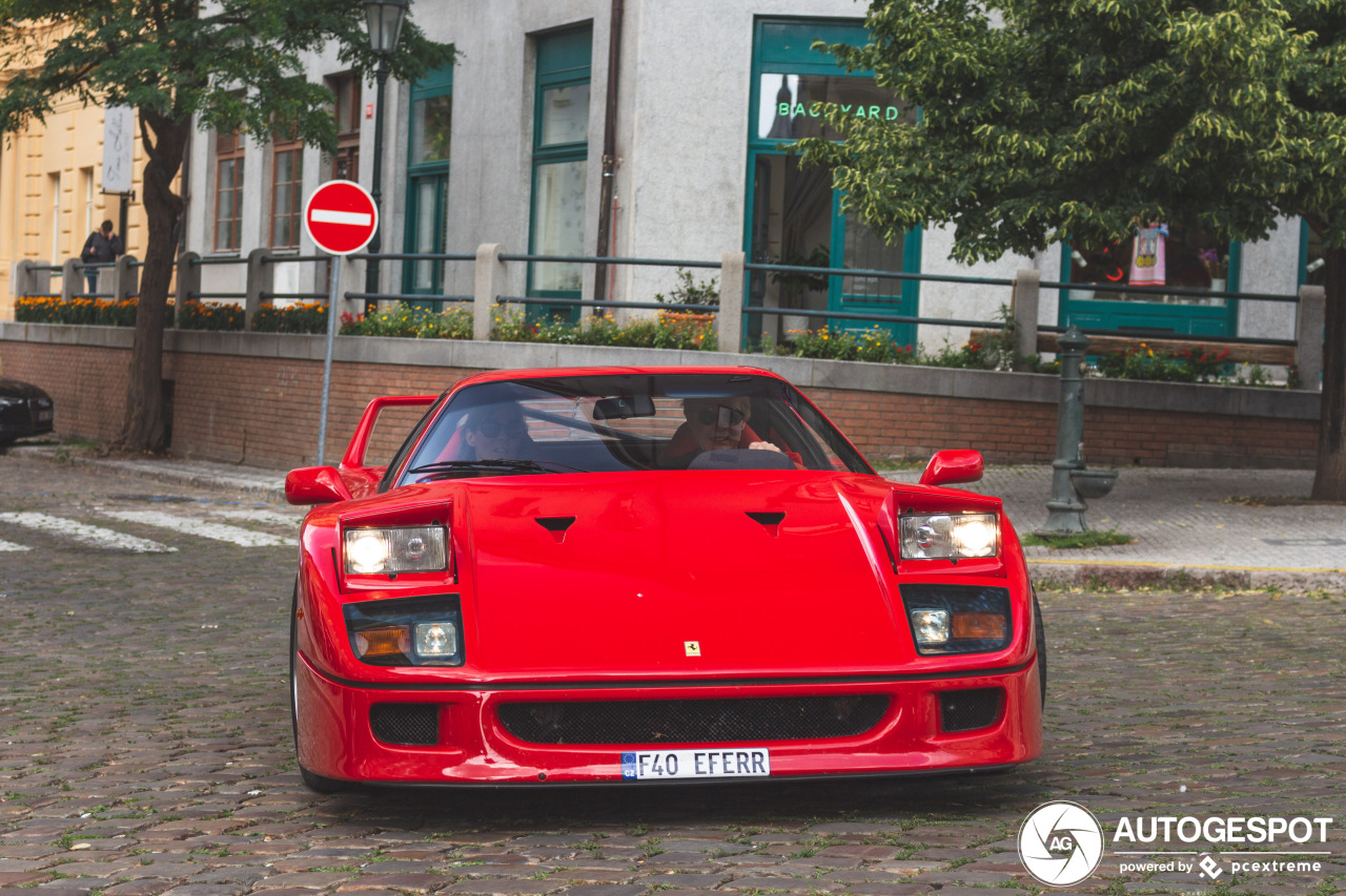 Ferrari F40