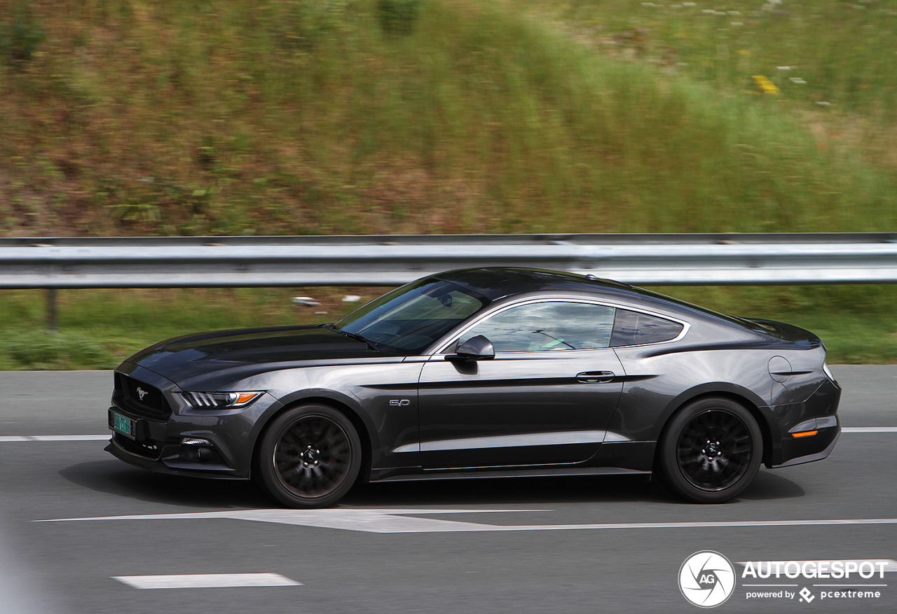 Ford Mustang GT 2015