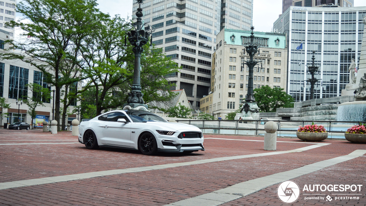 Ford Mustang GT 2015