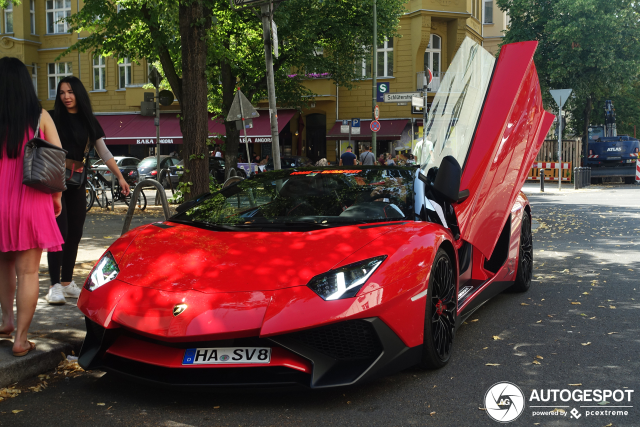 Lamborghini Aventador LP750-4 SuperVeloce Roadster