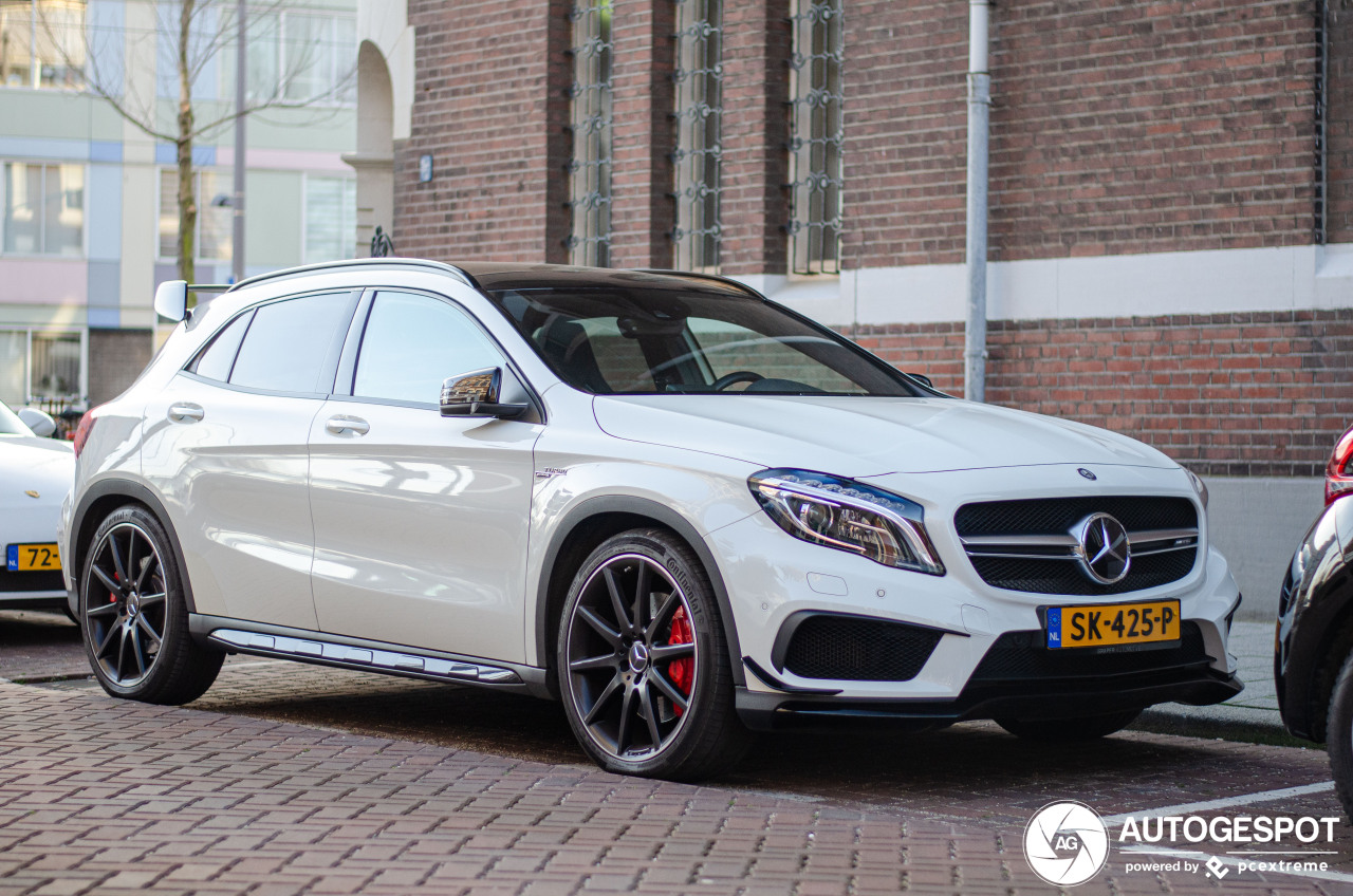 Mercedes-AMG GLA 45 X156