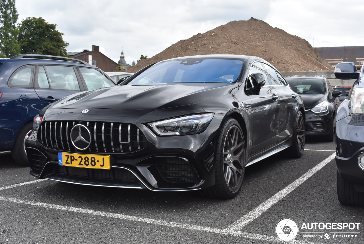 Mercedes-AMG GT 63 S X290