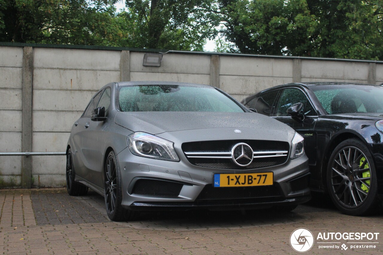 Mercedes-Benz A 45 AMG