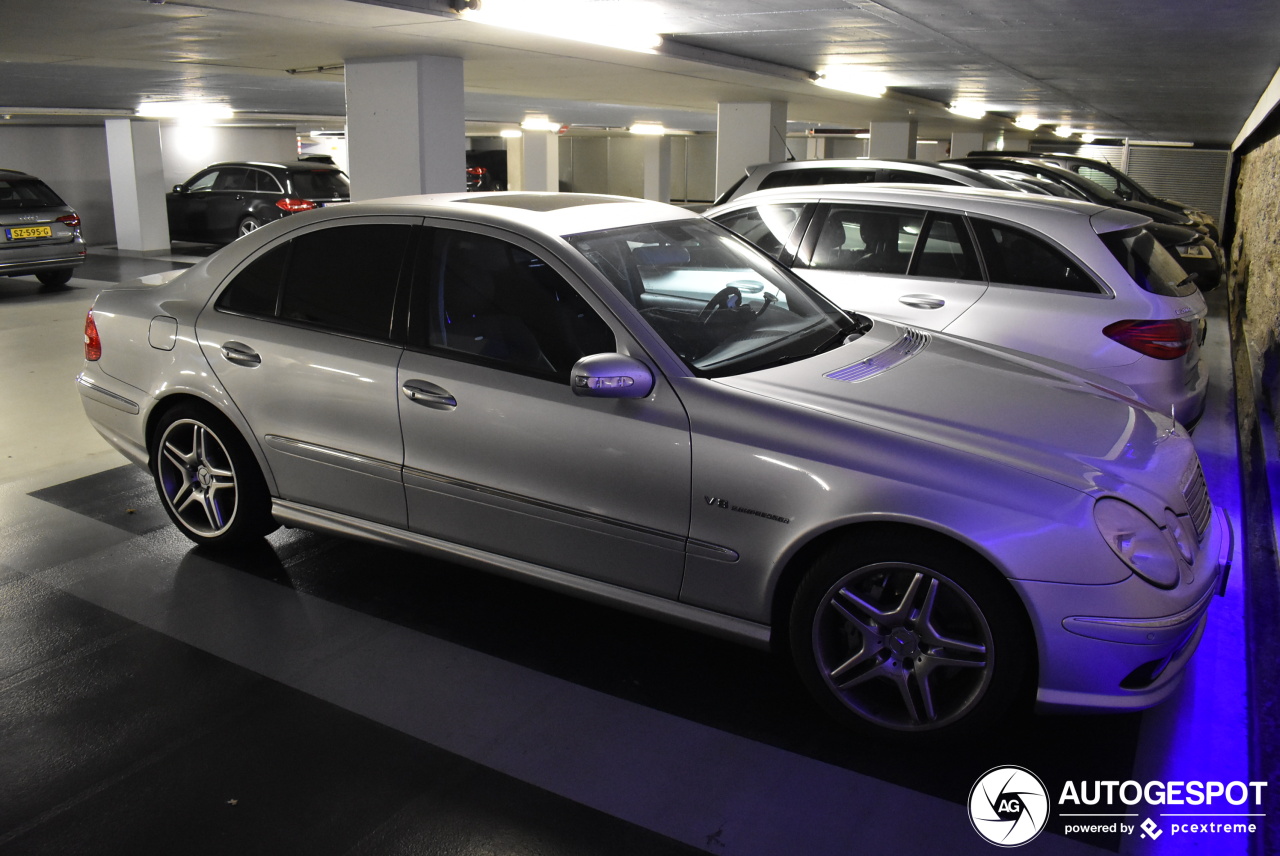 Mercedes-Benz E 55 AMG