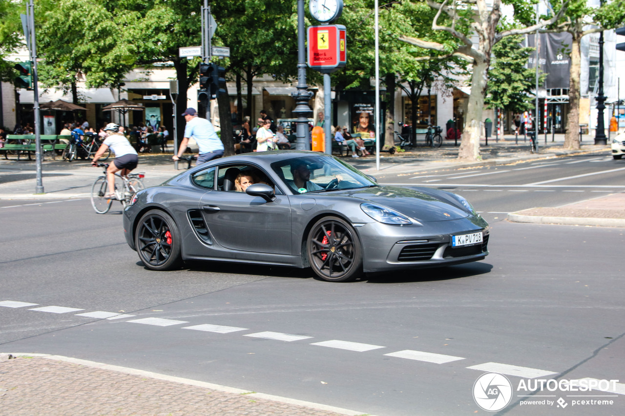 Porsche 718 Cayman S