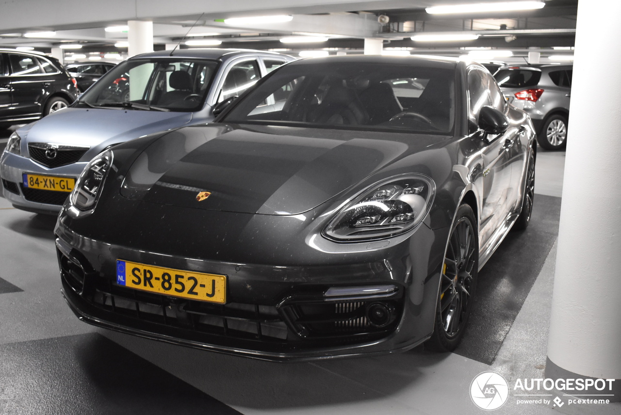 Porsche 971 Panamera Turbo S E-Hybrid