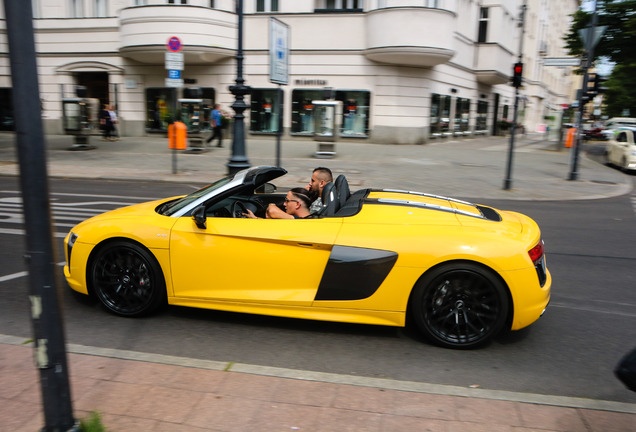 Audi R8 V10 Spyder 2016