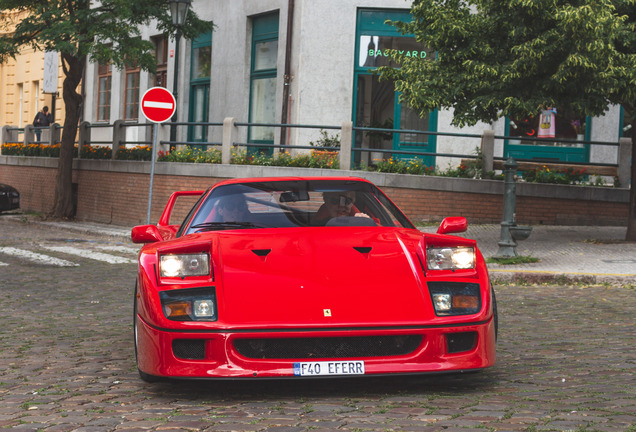 Ferrari F40