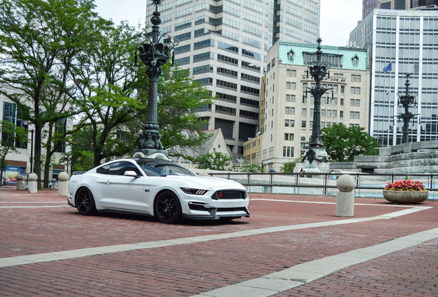 Ford Mustang GT 2015