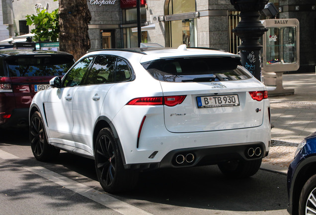 Jaguar F-PACE SVR