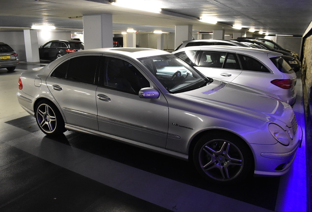 Mercedes-Benz E 55 AMG