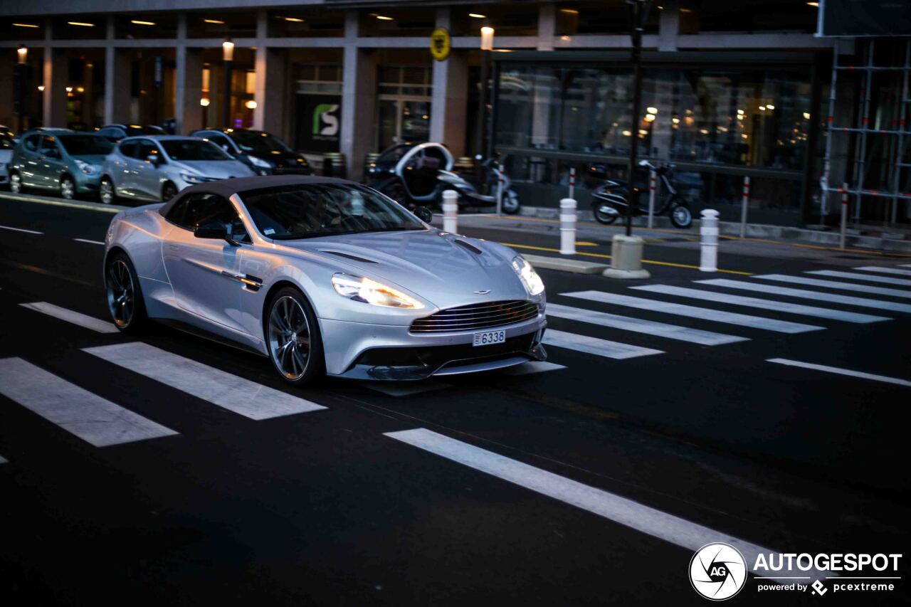 Aston Martin Vanquish Volante