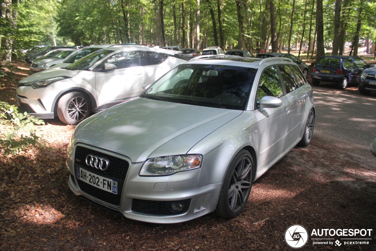 Audi RS4 Avant B7