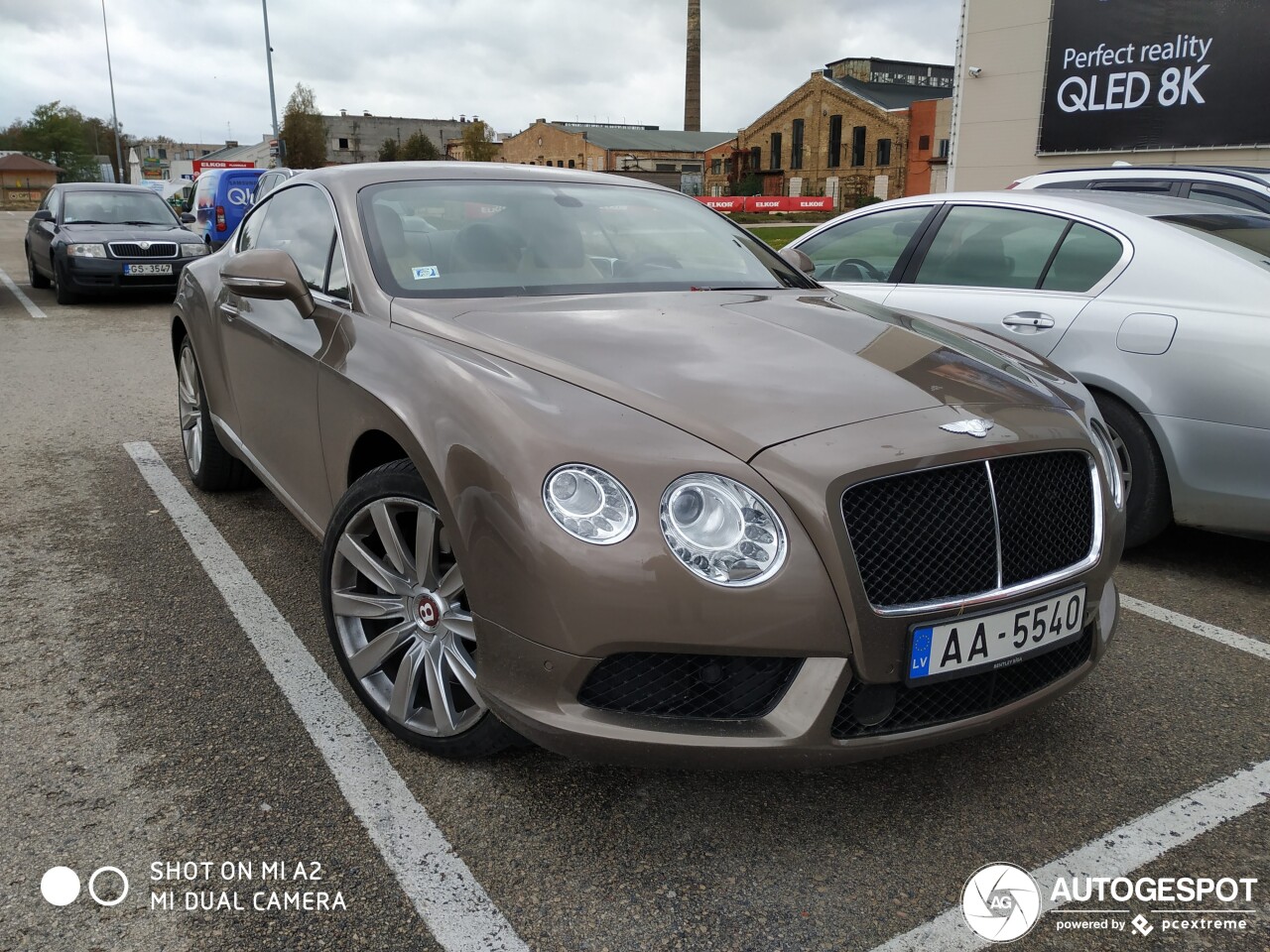 Bentley Continental GT V8