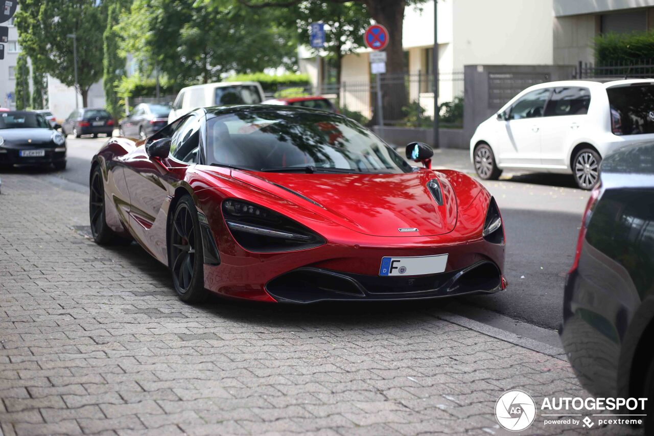 McLaren 720S Spider