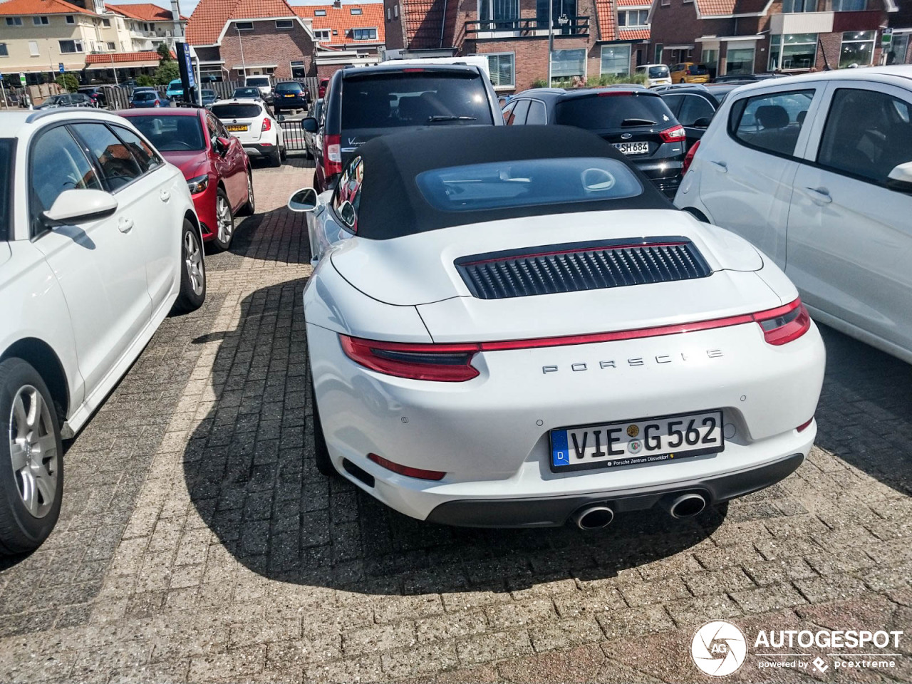 Porsche 991 Carrera 4S Cabriolet MkII