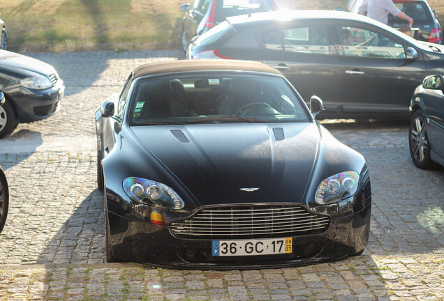 Aston Martin V8 Vantage Roadster