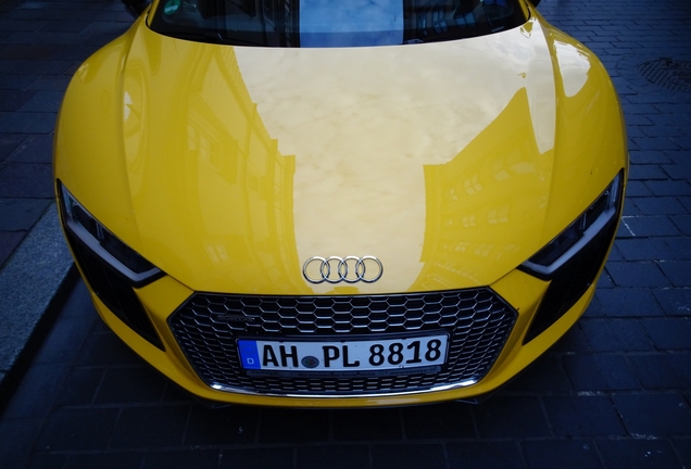 Audi R8 V10 Plus 2015