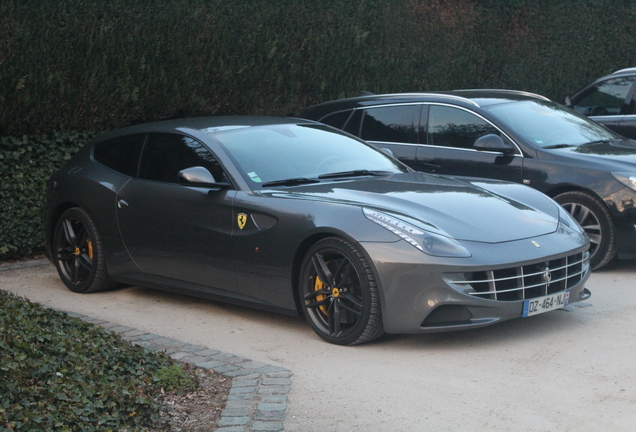 Ferrari FF