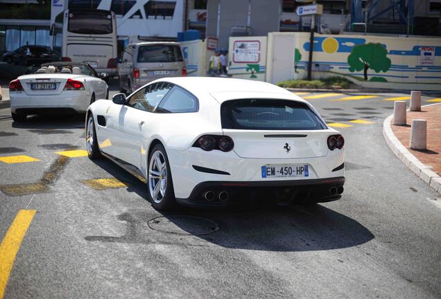 Ferrari GTC4Lusso