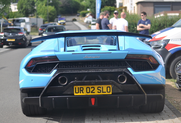 Lamborghini Huracán LP640-4 Performante