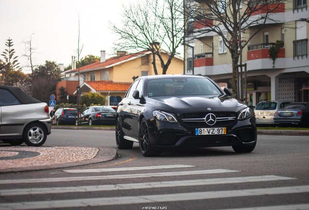 Mercedes-AMG E 63 S W213