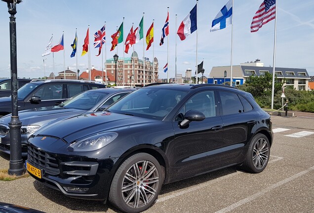 Porsche 95B Macan Turbo