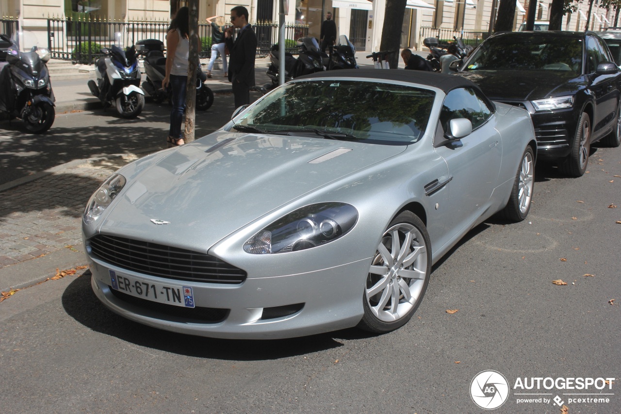 Aston Martin DB9 Volante