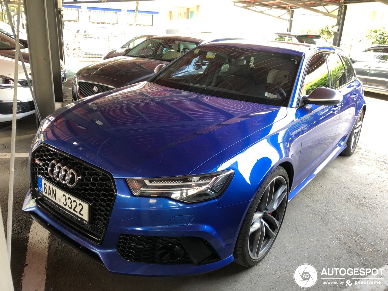 Audi RS6 Avant C7 2015