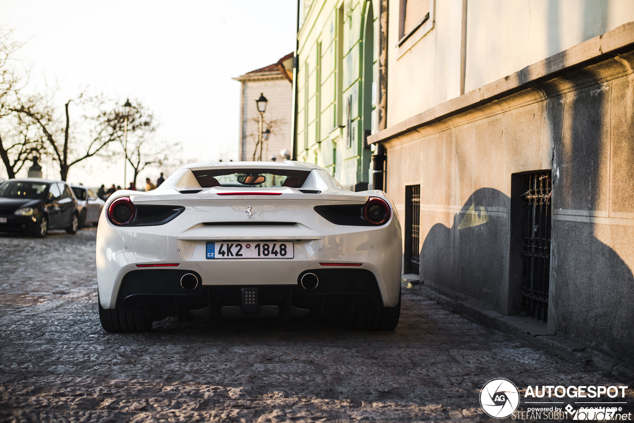 Ferrari 488 Spider