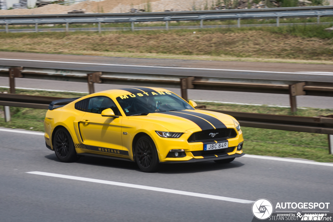 Ford Mustang GT 2015