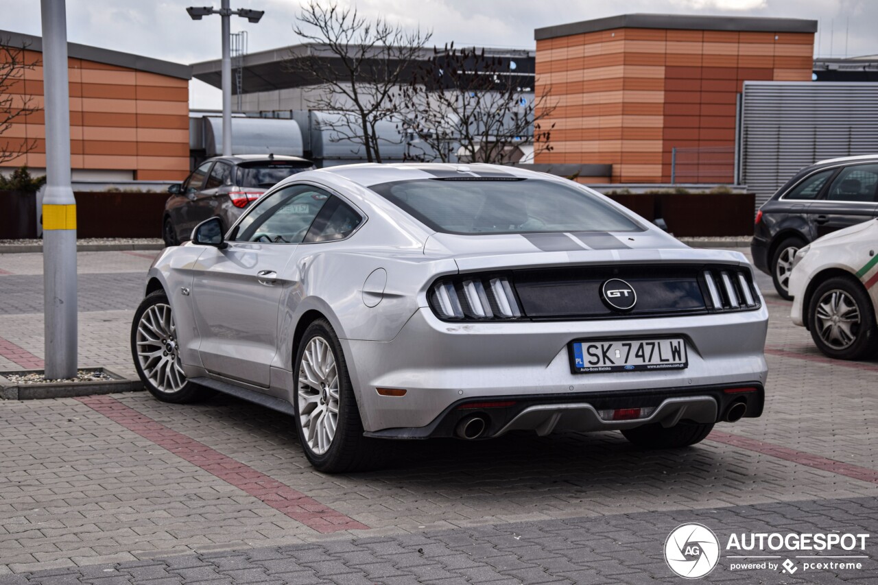 Ford Mustang GT 2015