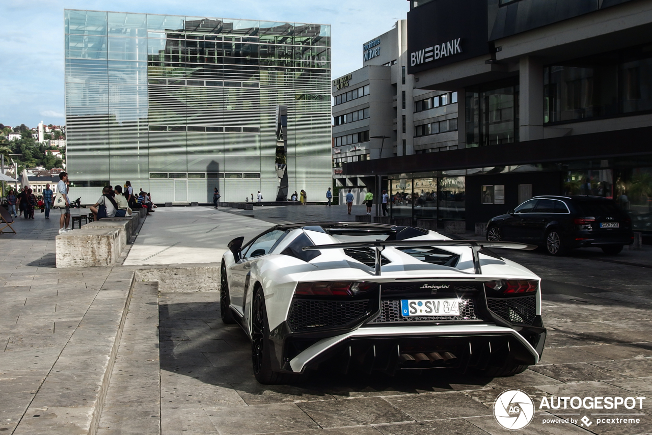 Lamborghini Aventador LP750-4 SuperVeloce Roadster