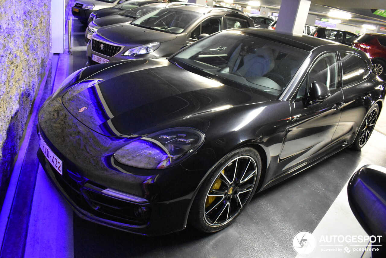 Porsche 971 Panamera Turbo S E-Hybrid Sport Turismo